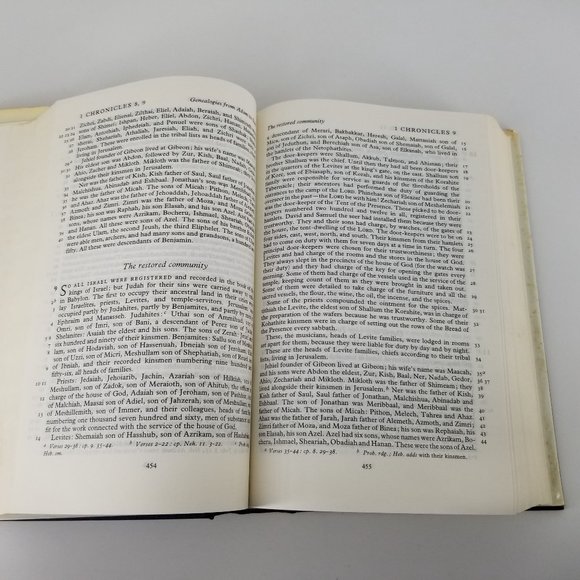 New English Holy Bible Standard Edition 1961 Hardcover Old  Testament New 2nd Ed - Picture 8 of 11